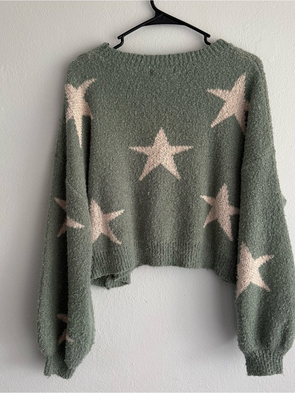 Altar'd State Green Star Cropped Sweater with Stars - Size Large - Picture 3 of 3